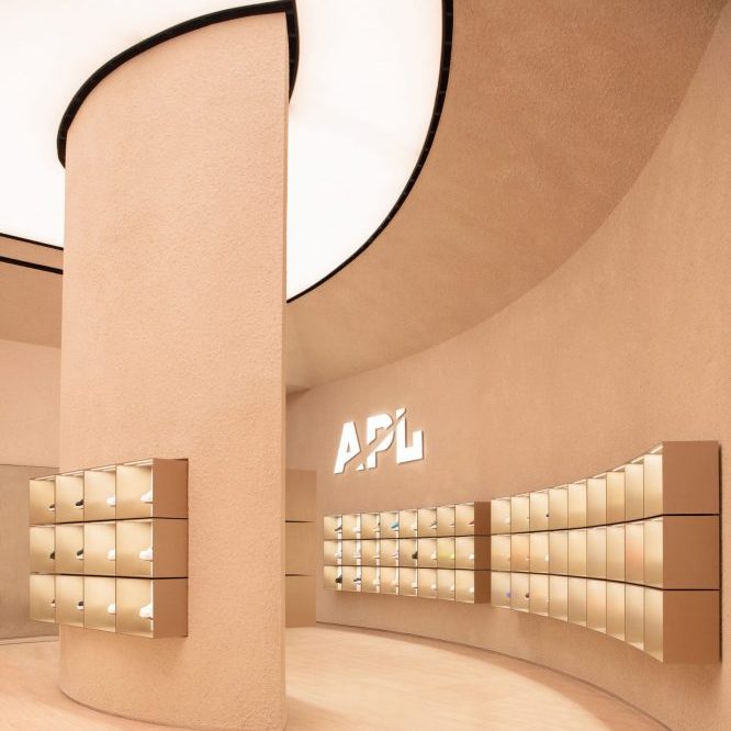 Image of APL store
