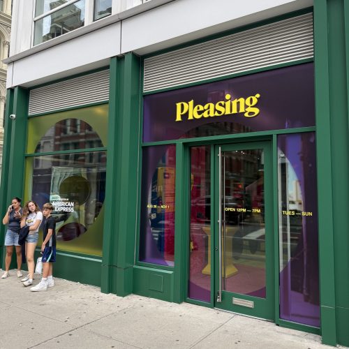 Photo of PleasingLand pop-up storefront at 433 Broadway in Manhattan, New York (SoHo)